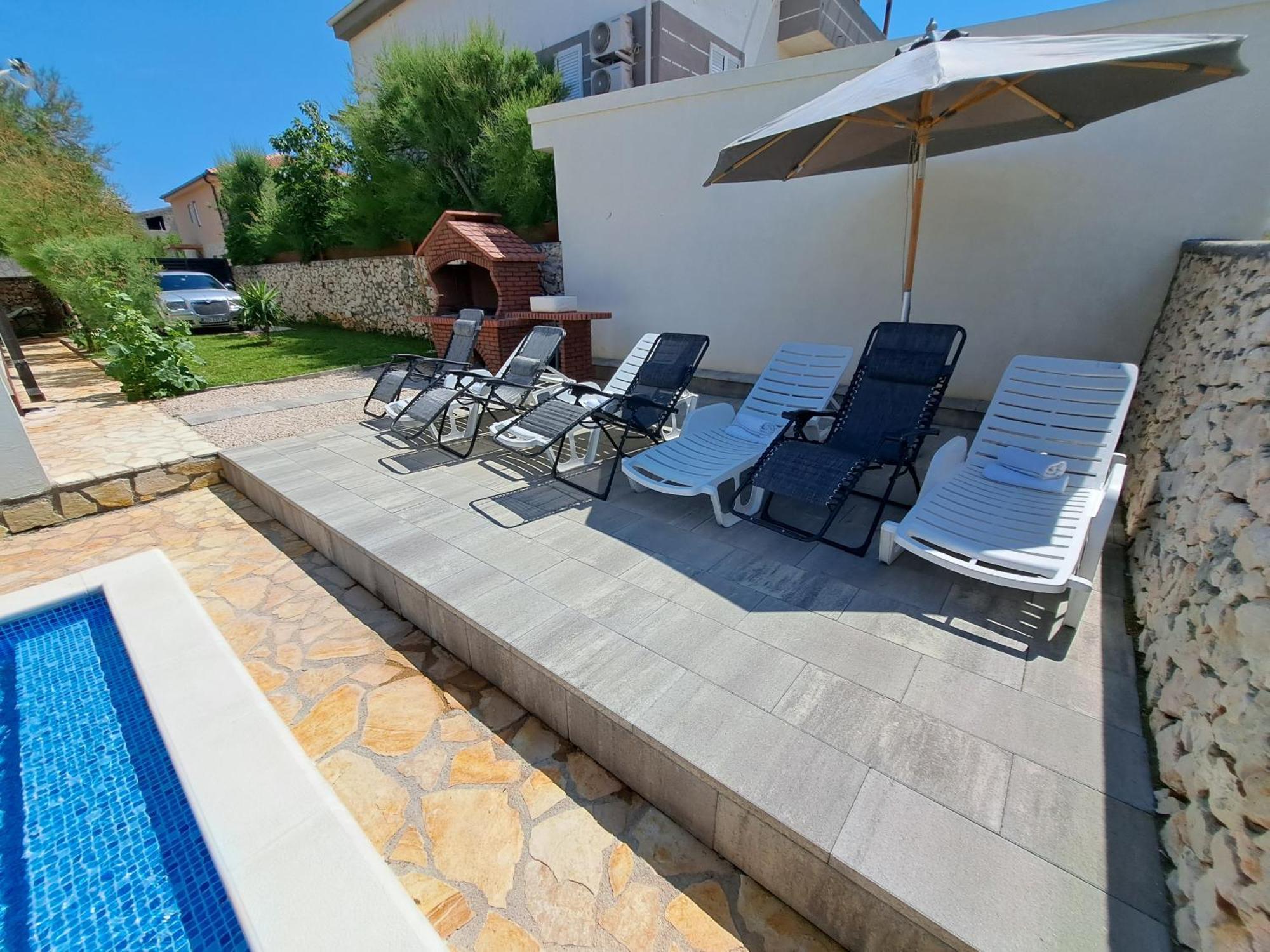 Villa Opera Ražanac Exteriör bild